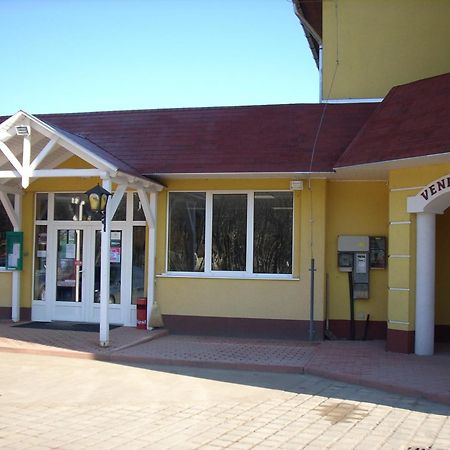 Invest Vendégház Eger Exterior foto